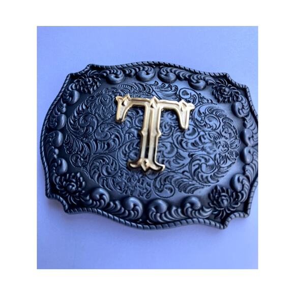 Initial T Letter T Belt Buckle - Picture 5 of 8